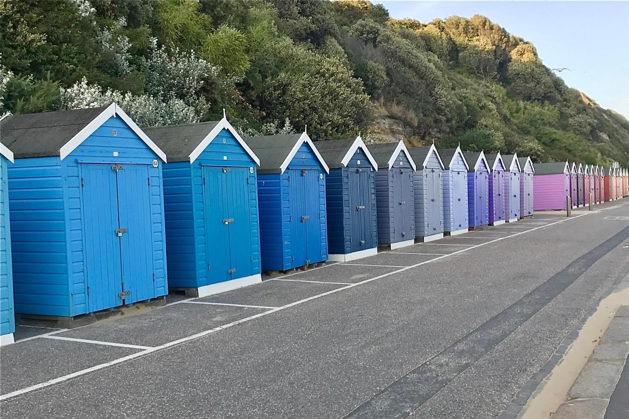 Modern Town Centre Flat - Free Shared Parking, King Size Bed, 5 Minutes Walk To Beach Bournemouth Esterno foto